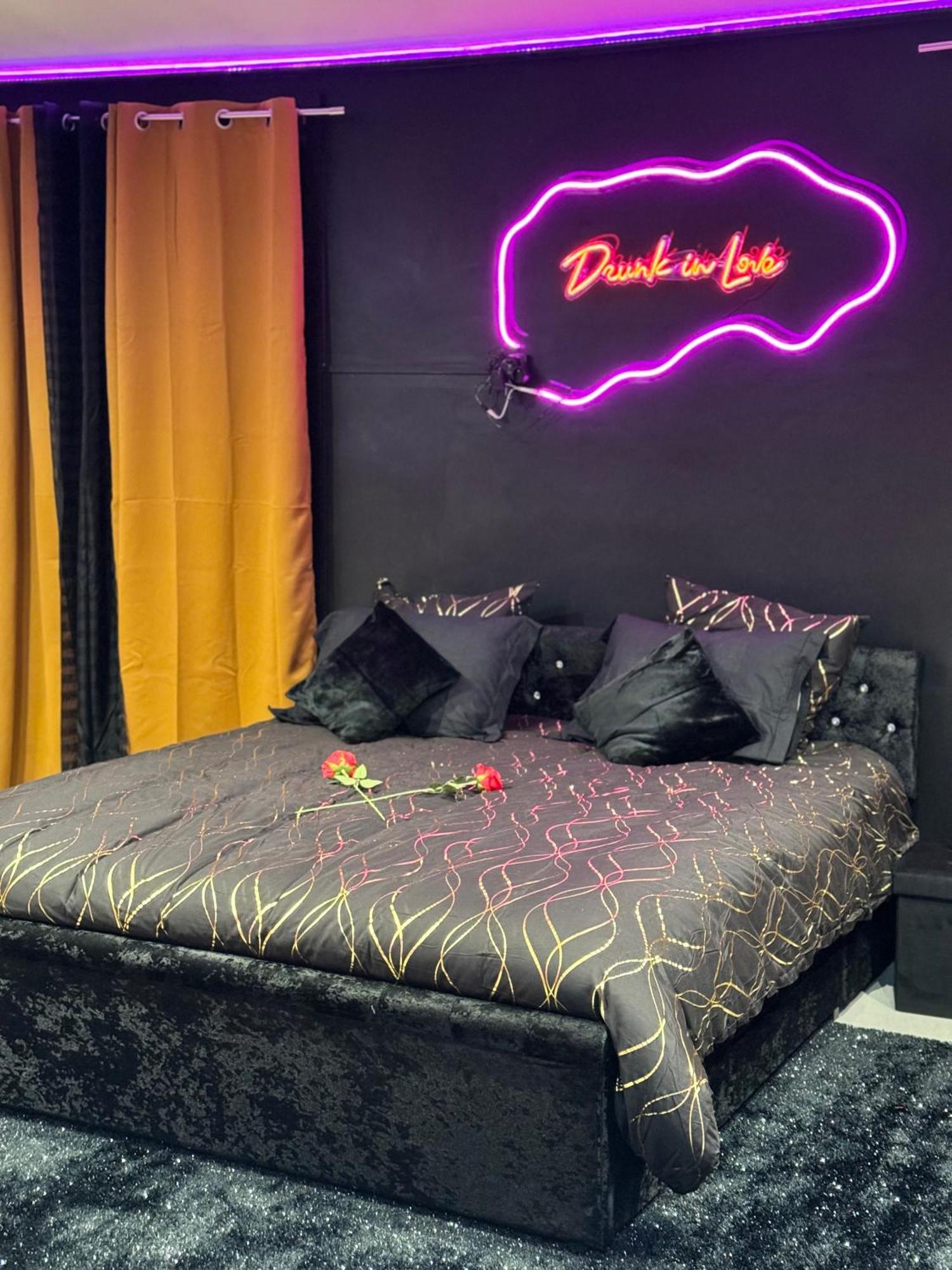 Loveroom By Sunnyroom Perpignan Bagian luar foto