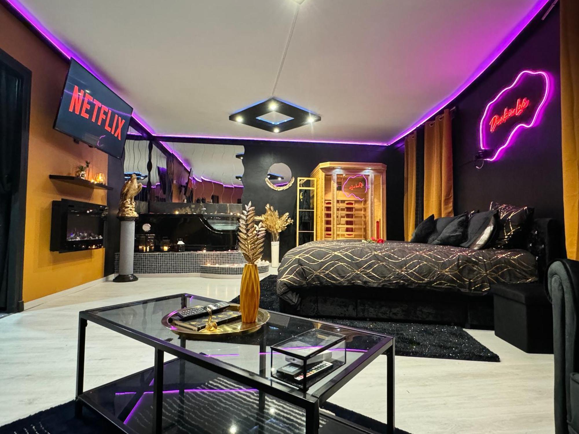Loveroom By Sunnyroom Perpignan Bagian luar foto